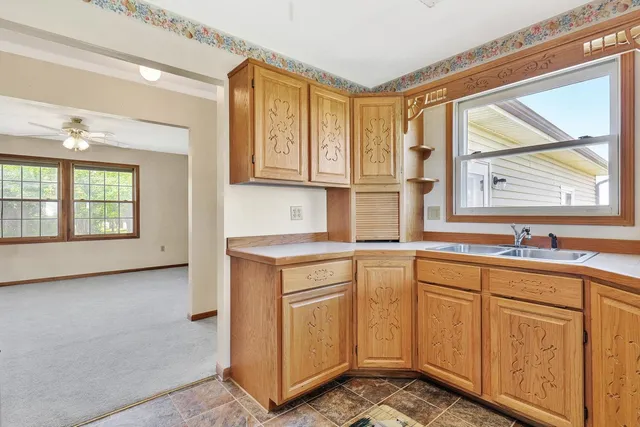 $400,000 | 5765 Northwest 50th Street, El Dorado, KS 67042