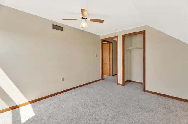 $400,000 | 5765 Northwest 50th Street, El Dorado, KS 67042