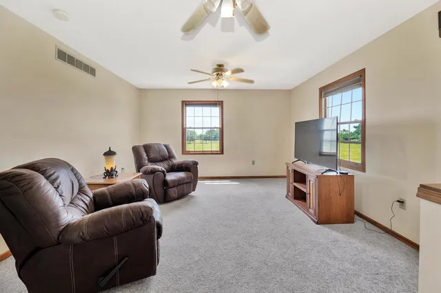 $400,000 | 5765 Northwest 50th Street, El Dorado, KS 67042