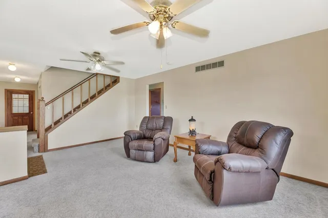 $400,000 | 5765 Northwest 50th Street, El Dorado, KS 67042