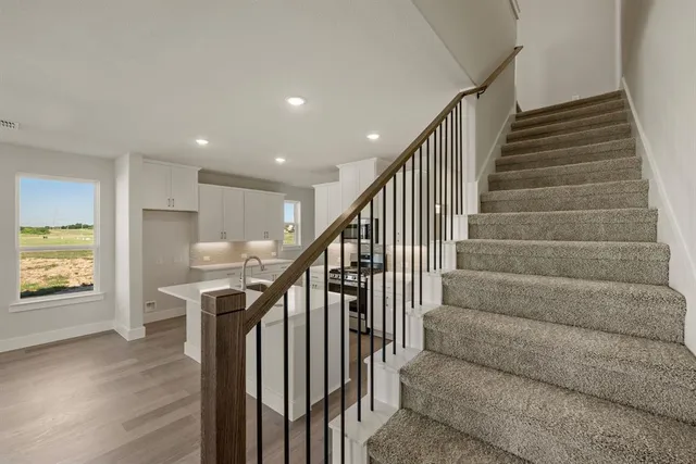 $314,990 | 1137 Carnation Drive, Crowley, TX 76036