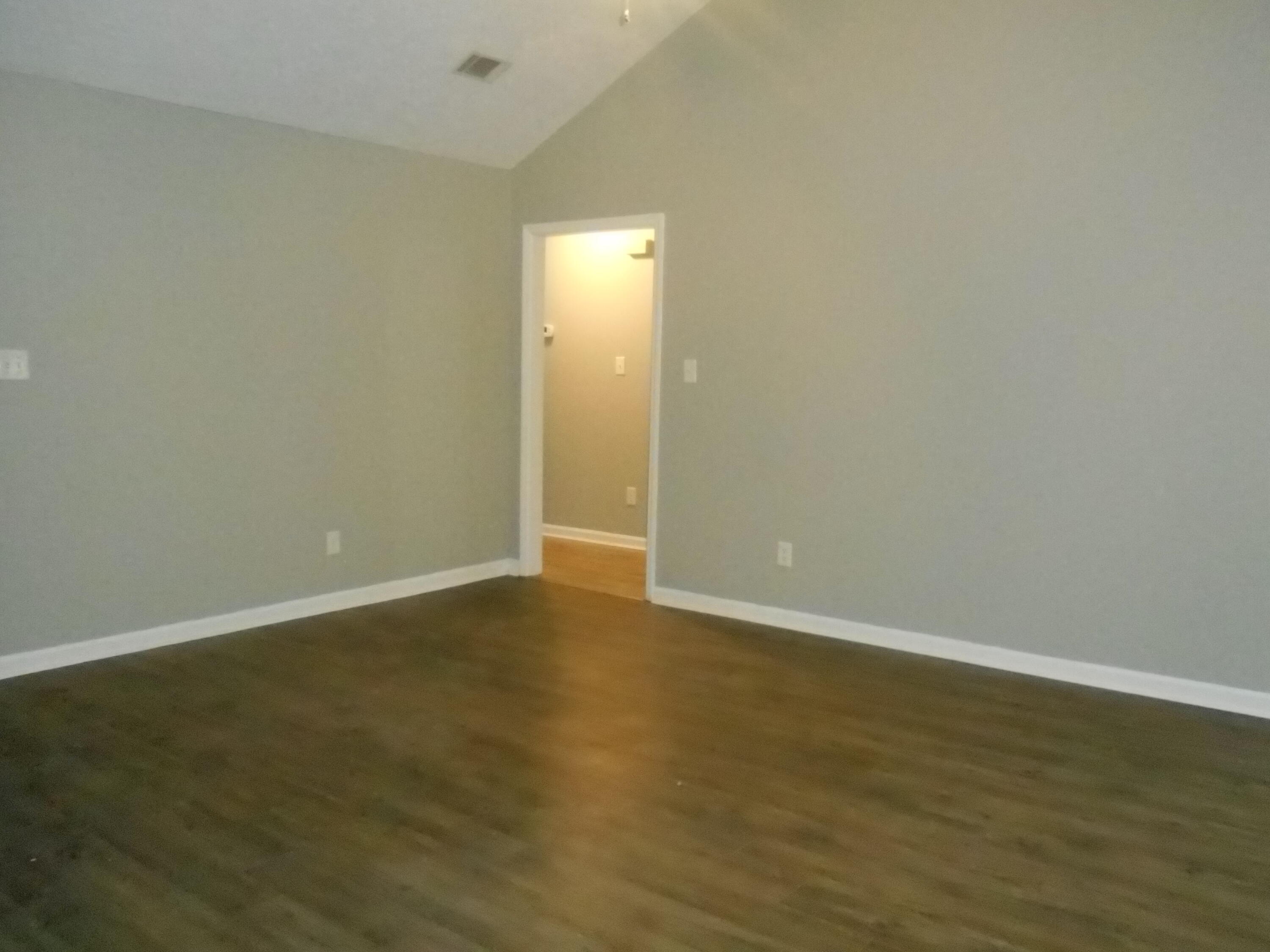 3010 Miranda Road Augusta, GA 30906 - Photo 3 of 15 Great Room