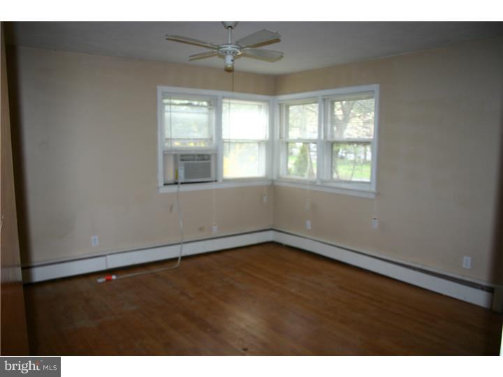 218 West Upper Ferry Road Trenton, NJ 08628 - Photo 6 of 10