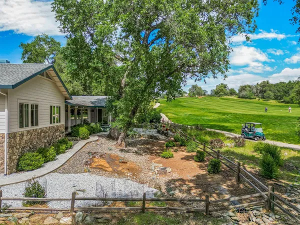 $1,075,000 | 379 Perlina Terrace, Angels Camp, CA 95222
