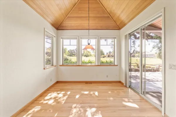 $1,075,000 | 379 Perlina Terrace, Angels Camp, CA 95222