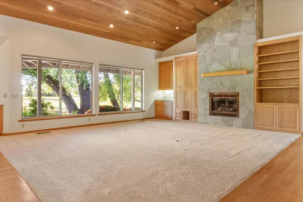 $1,075,000 | 379 Perlina Terrace, Angels Camp, CA 95222