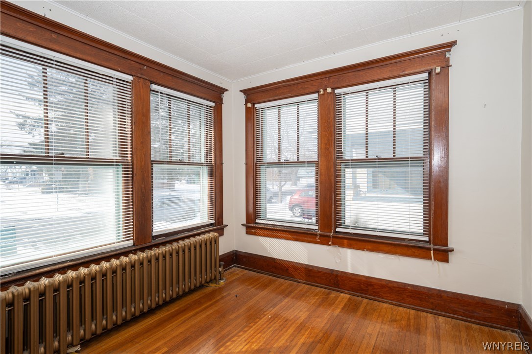 235 Comstock Avenue Buffalo, NY 14215 - Photo 11 of 47