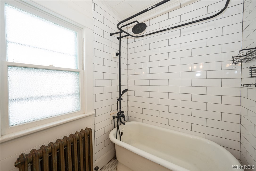 235 Comstock Avenue Buffalo, NY 14215 - Photo 22 of 47