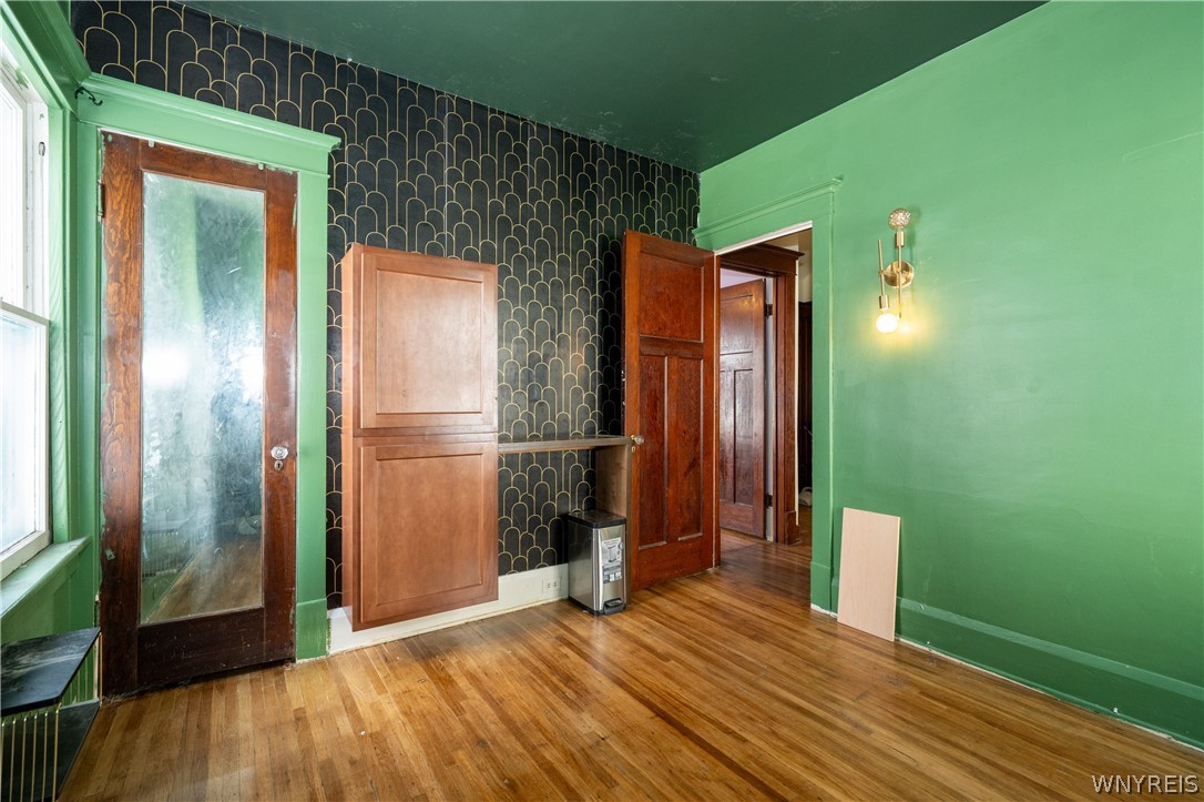 235 Comstock Avenue Buffalo, NY 14215 - Photo 25 of 47