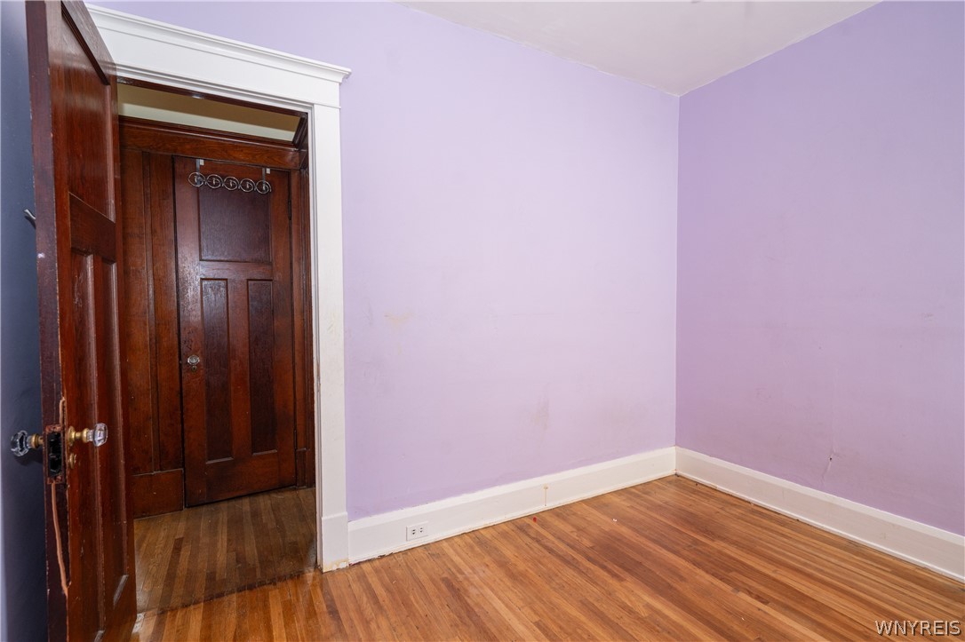 235 Comstock Avenue Buffalo, NY 14215 - Photo 29 of 47