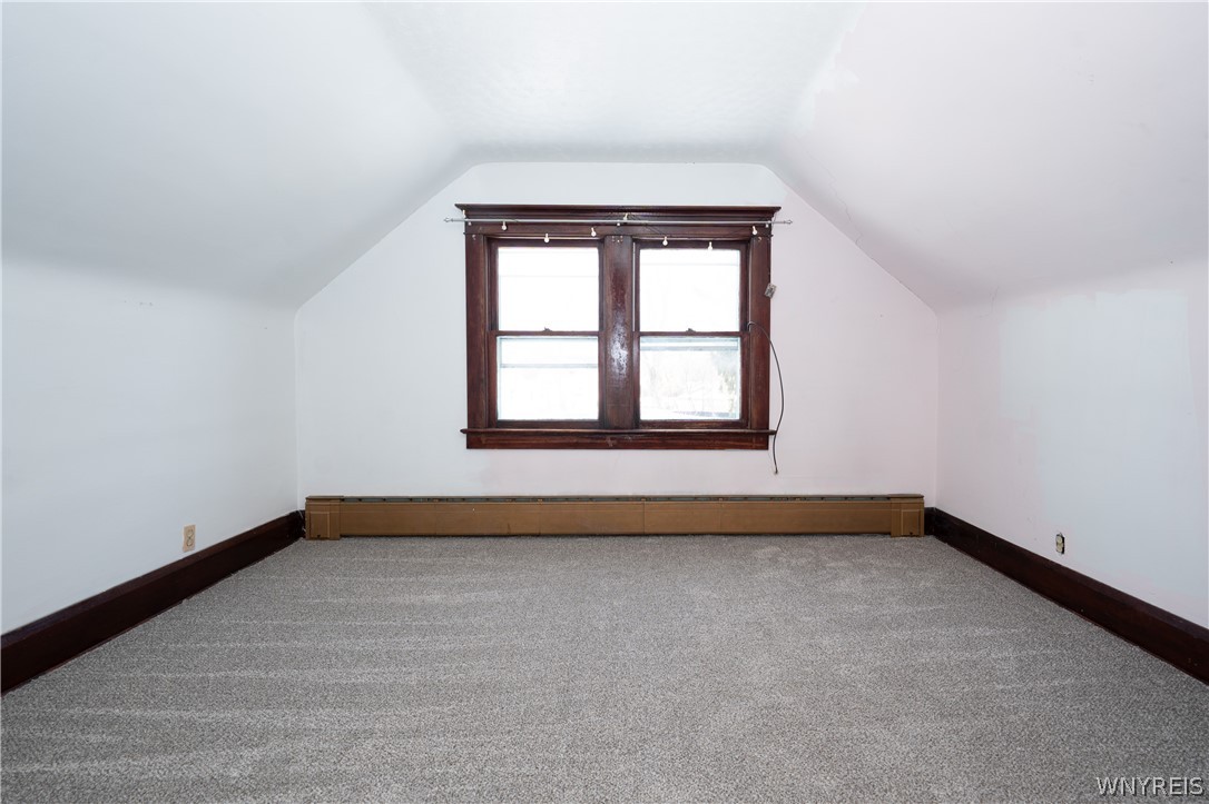 235 Comstock Avenue Buffalo, NY 14215 - Photo 31 of 47