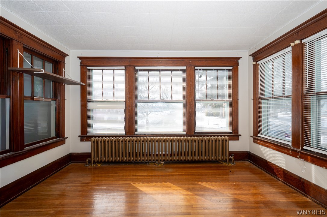 235 Comstock Avenue Buffalo, NY 14215 - Photo 10 of 47