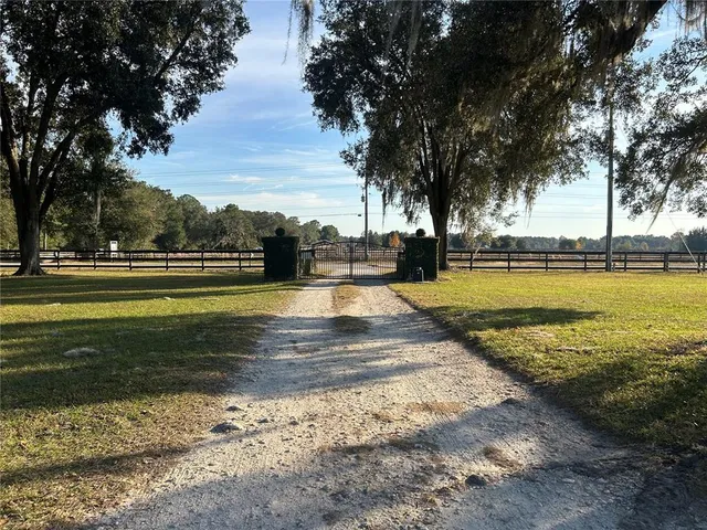 $1,790,000 | 14525 Northwest Highway 464B, Morriston, FL 32668