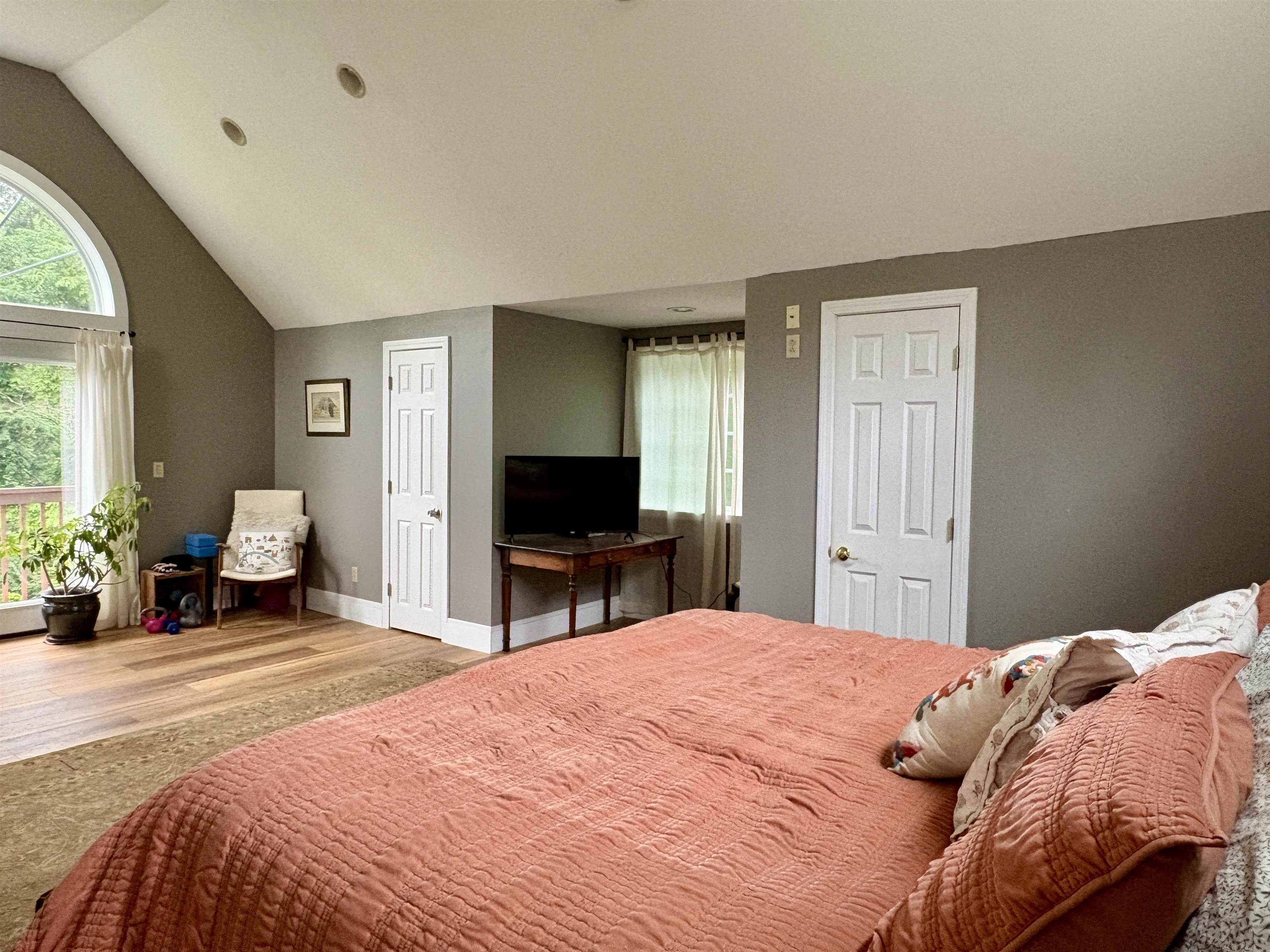 609 Marsh Family Road Hartford, VT 05059 - Photo 24 of 33