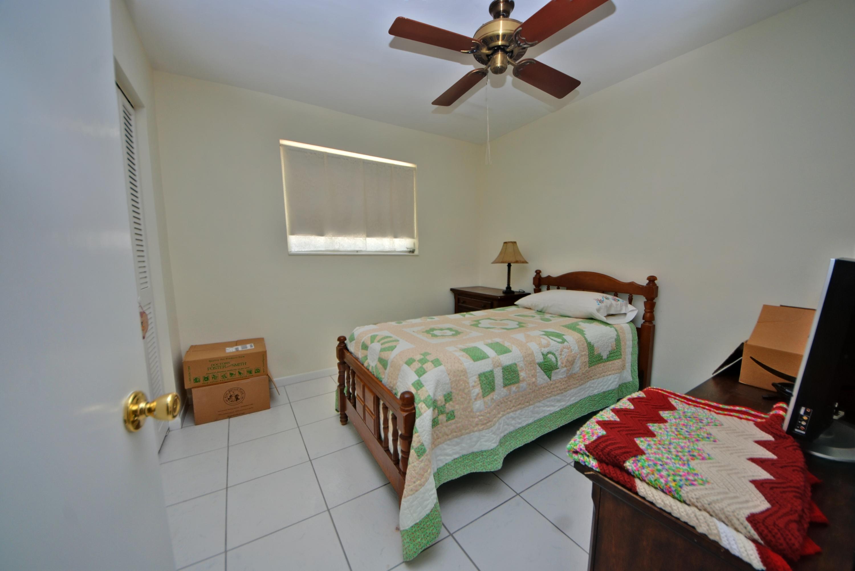 817 La Paloma Road Key Largo, FL 33037 - Photo 2 of 14 Guest Bedroom