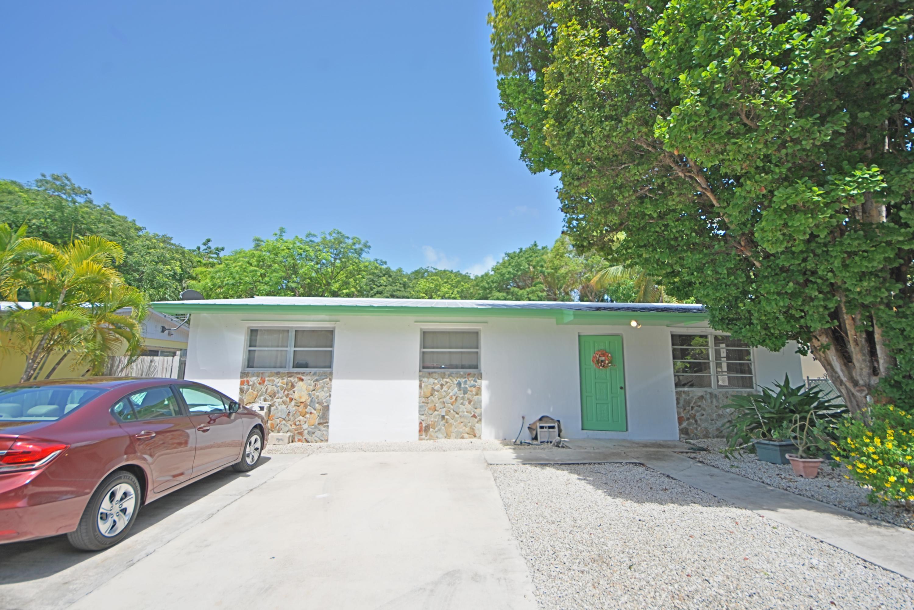 817 La Paloma Road Key Largo, FL 33037 - Photo 14 of 14 Front