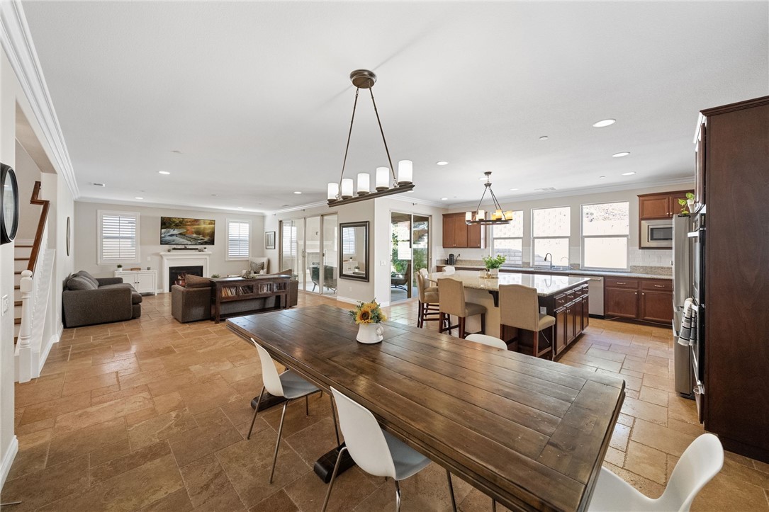 31870 Sweetwater Circle Temecula, CA 92591 - Photo 2 of 41