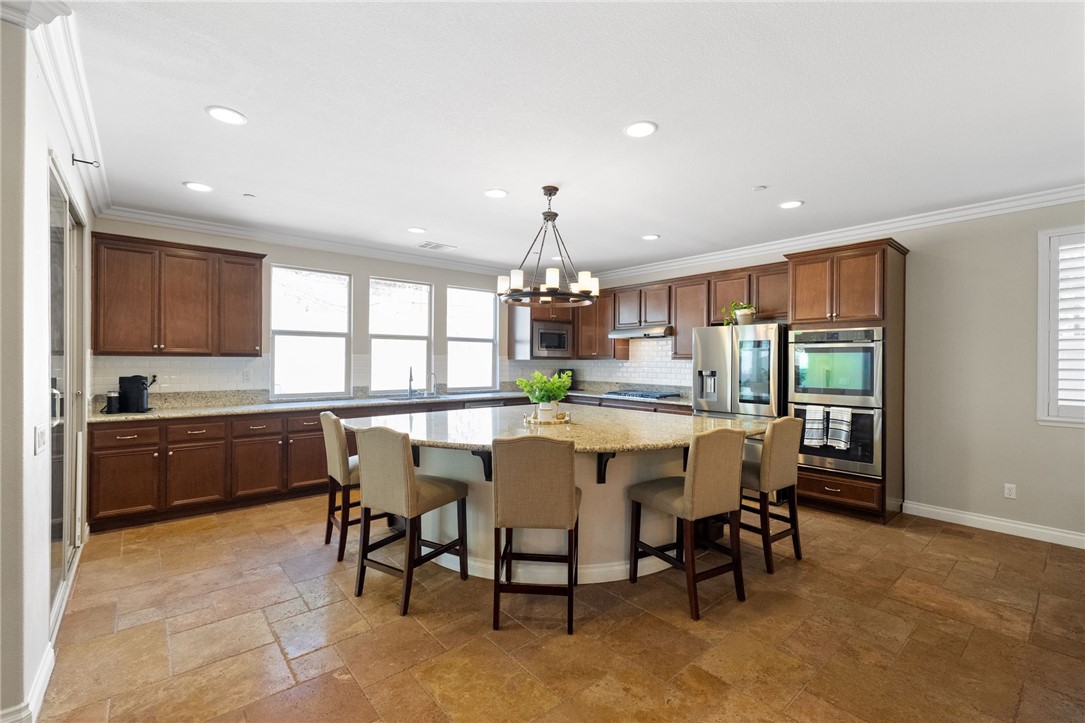 31870 Sweetwater Circle Temecula, CA 92591 - Photo 4 of 41