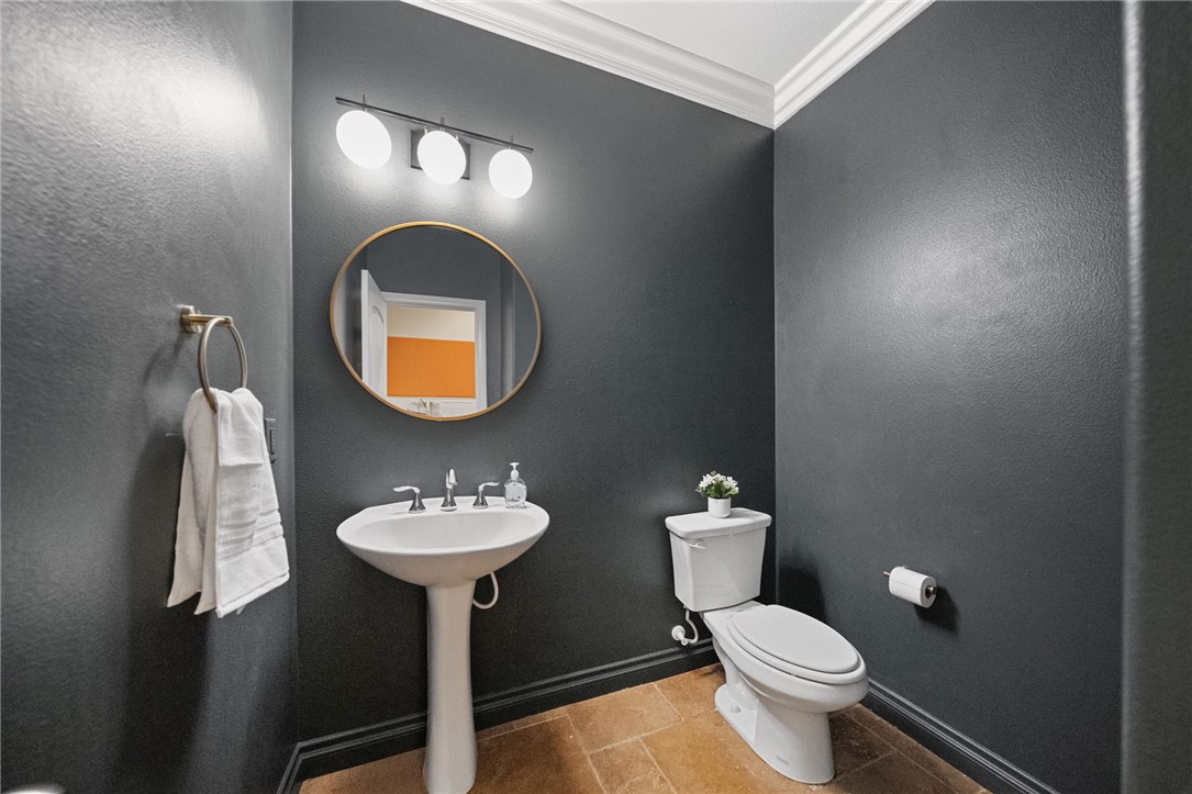 31870 Sweetwater Circle Temecula, CA 92591 - Photo 10 of 41