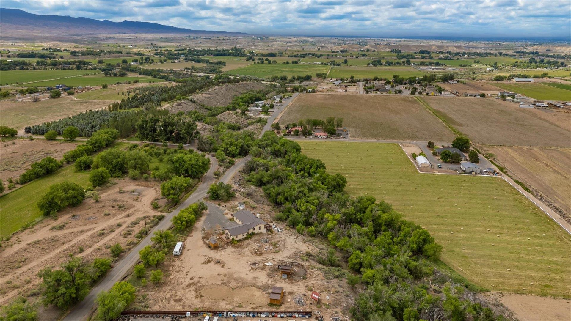 9097 2150th Road Austin, CO 81410 - Photo 4 of 33