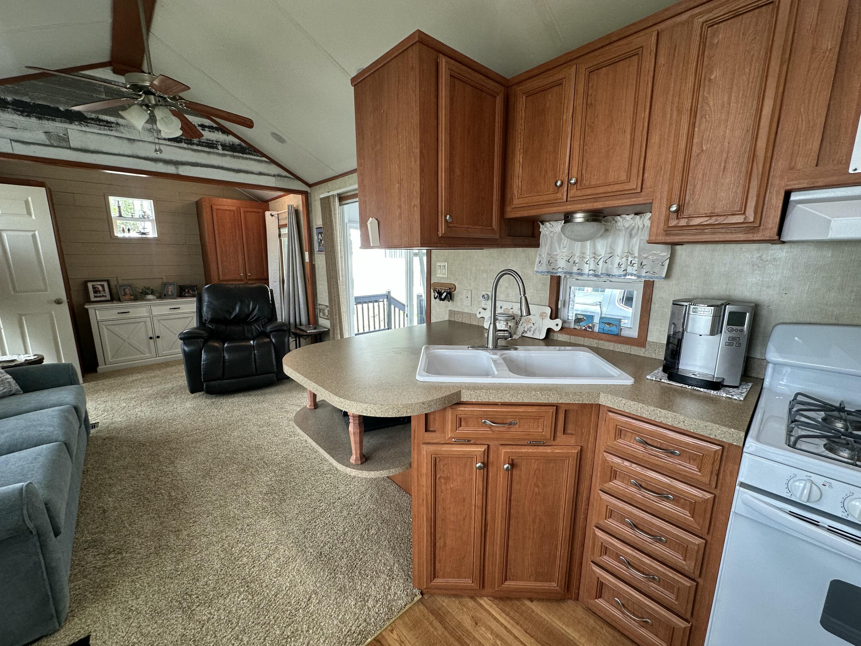 430 Post Road, Unit 243 Wells, ME 04090 - Photo 28 of 39 IMG_2226