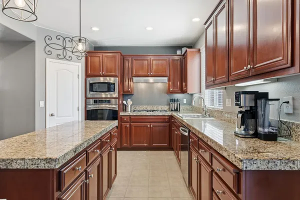 $565,000 | 1504 Christiansen Drive, Modesto, CA 95355