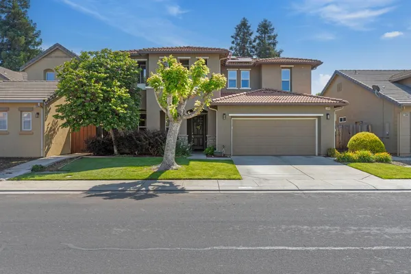 $565,000 | 1504 Christiansen Drive, Modesto, CA 95355