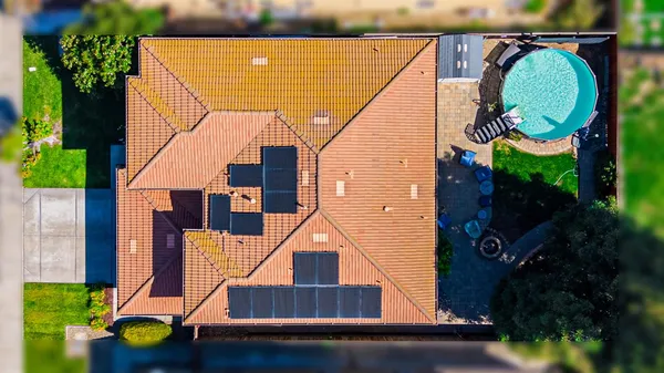 $565,000 | 1504 Christiansen Drive, Modesto, CA 95355