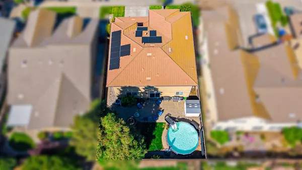 $565,000 | 1504 Christiansen Drive, Modesto, CA 95355