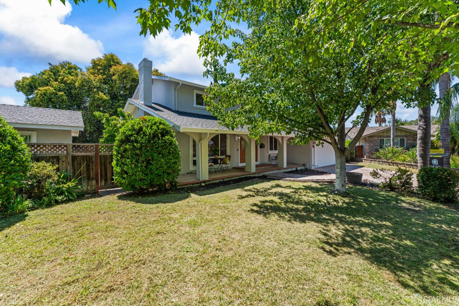 5108 Brookside Court Concord, CA 94521 - Photo 5 of 52 Gallery Image 5