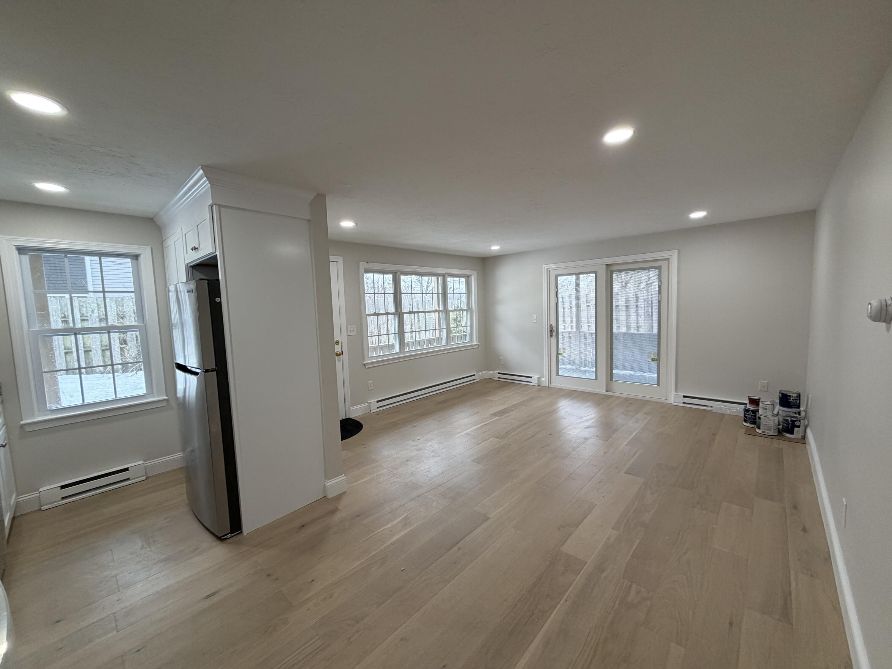 1029 Iyannough Road, Unit 3B Hyannis, MA 02601 - Photo 11 of 15 IMG_0094 3