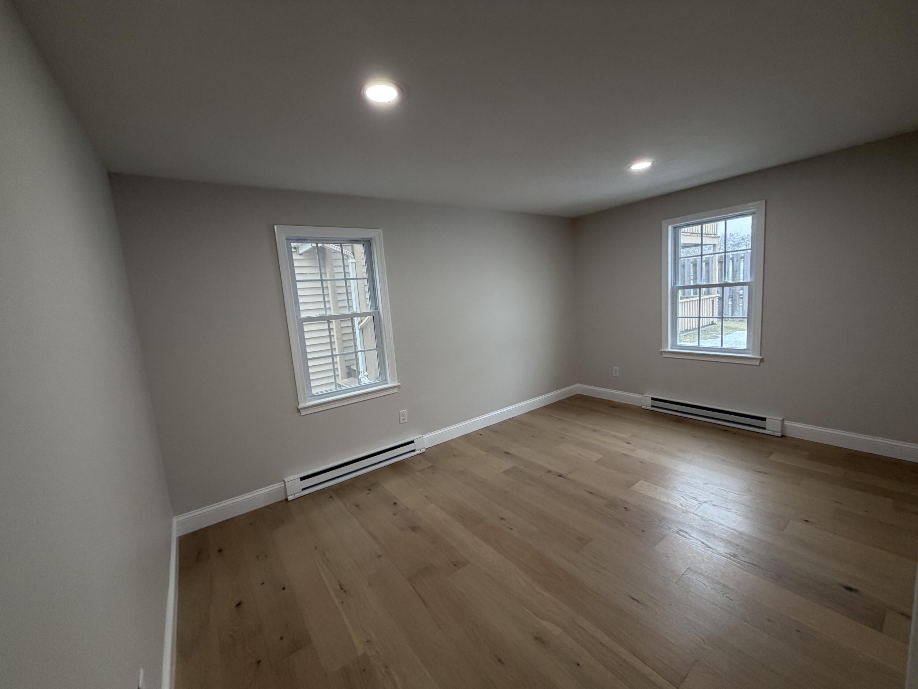 1029 Iyannough Road, Unit 3B Hyannis, MA 02601 - Photo 7 of 15 IMG_0101 3