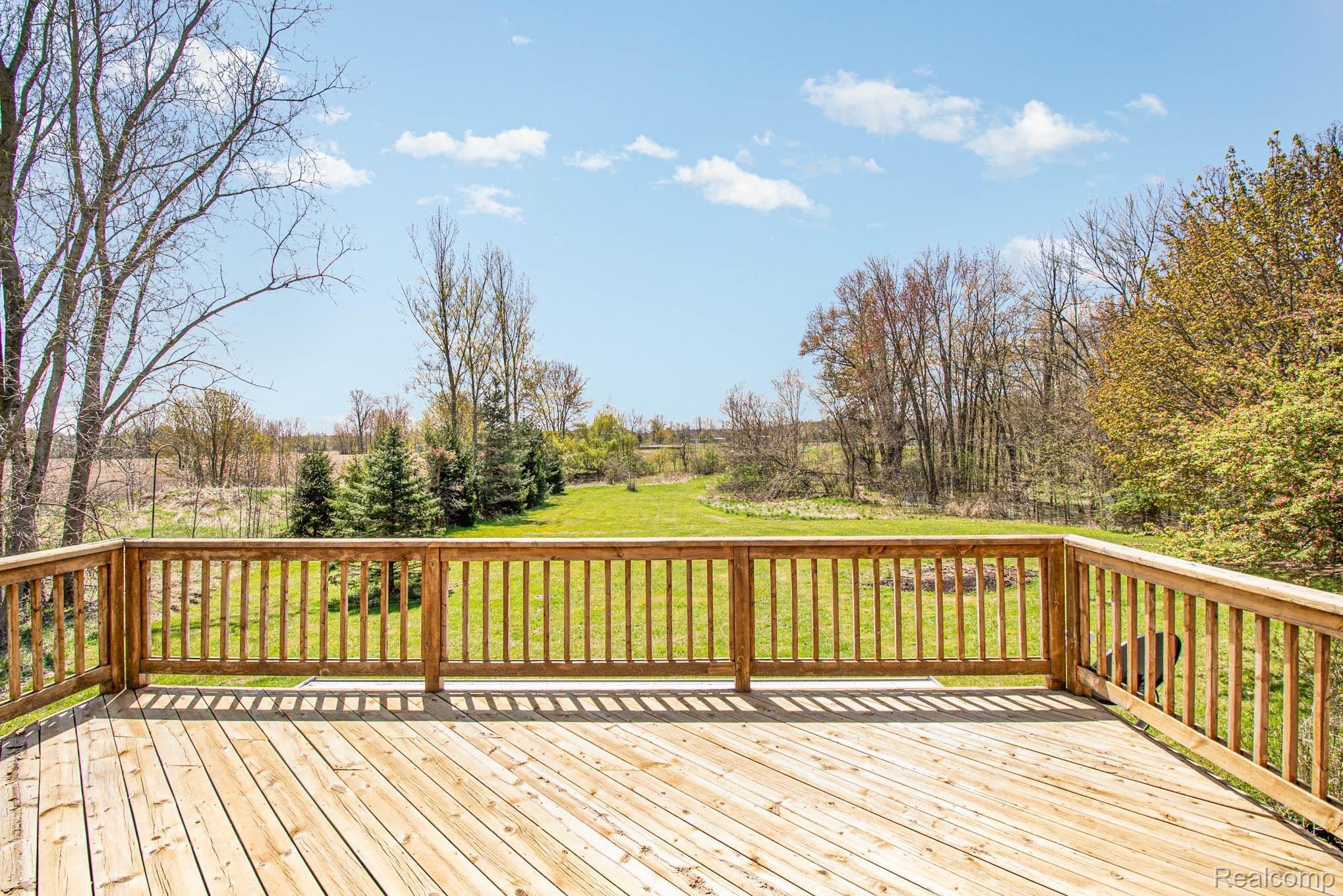 9955 Mason Road Fowlerville, MI 48836 - Photo 3 of 27 IMG_9700-Edit.jpg