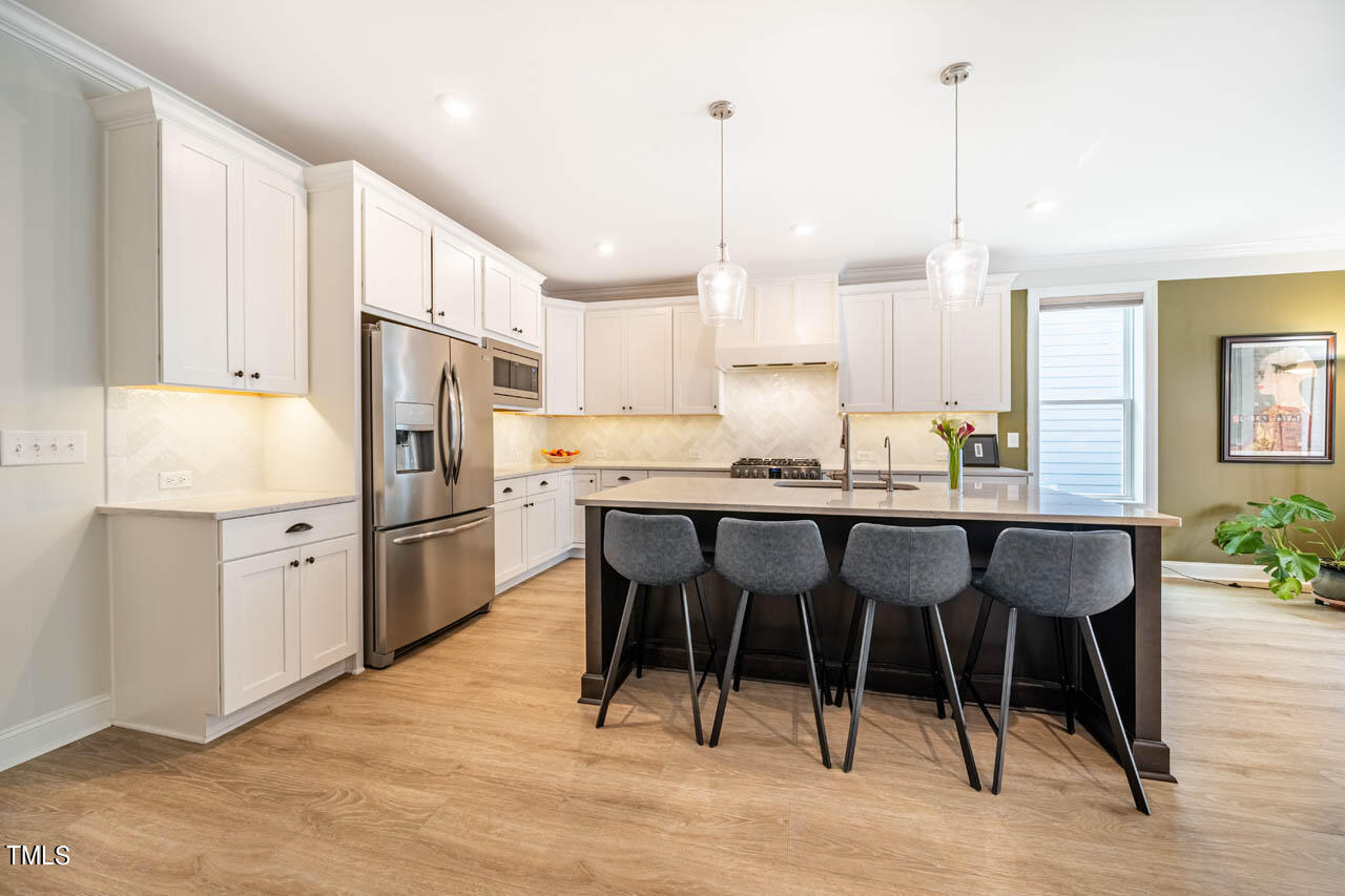 48 Post Oak Road Chapel Hill, NC 27516 - Photo 11 of 66 Kitchen