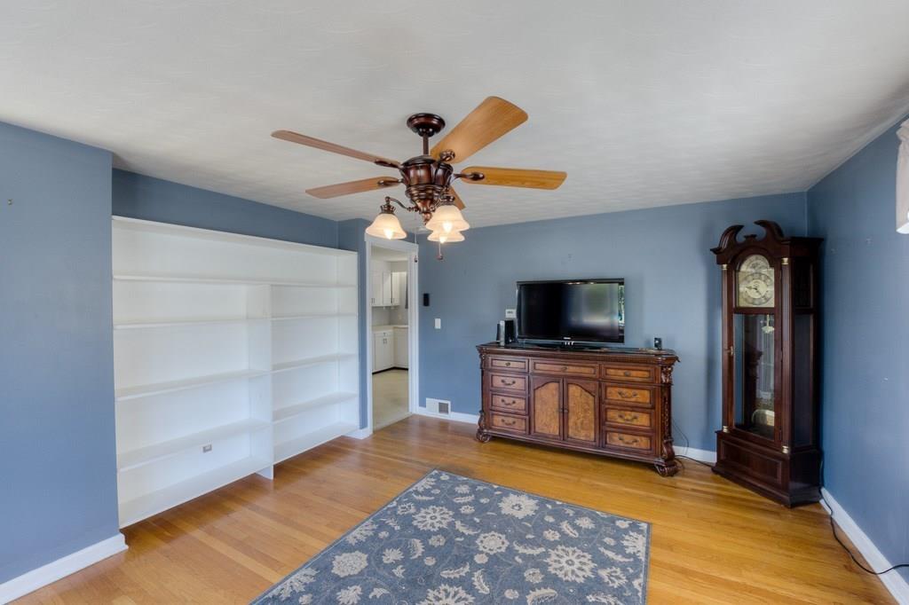 17 Regal Street Springfield, MA 01118 - Photo 11 of 35 Gallery Image 11