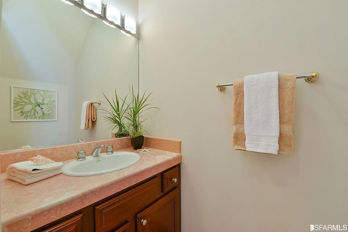 2017 Buchanan Street San Francisco, CA 94115 - Photo 29 of 35