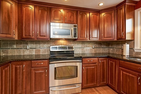 20 Pickering Road Blackstone, MA 01504 - Photo 8 of 22 Gallery Image 8