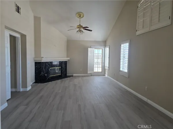 $3,300 | 12720 Mar Vista Drive, Apple Valley, CA 92308