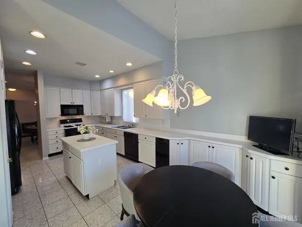 $600,000 | 133 Chichester Road, Monroe Township, NJ 08831