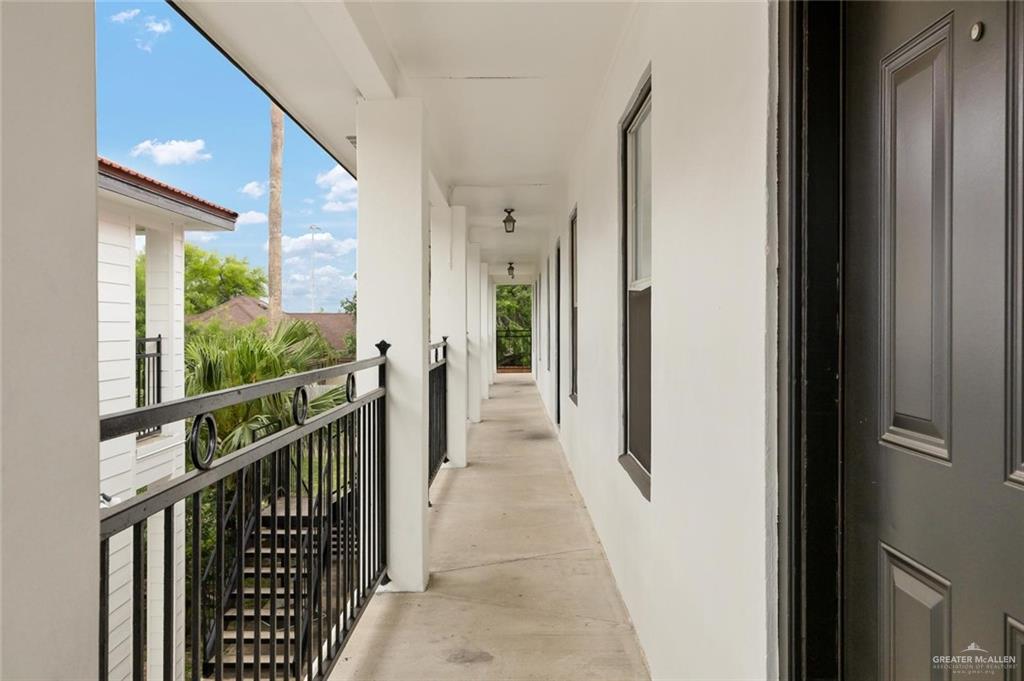 1105 West Stubbs Street, Unit 4 Edinburg, TX 78539 - Photo 5 of 12 a view of a corridor