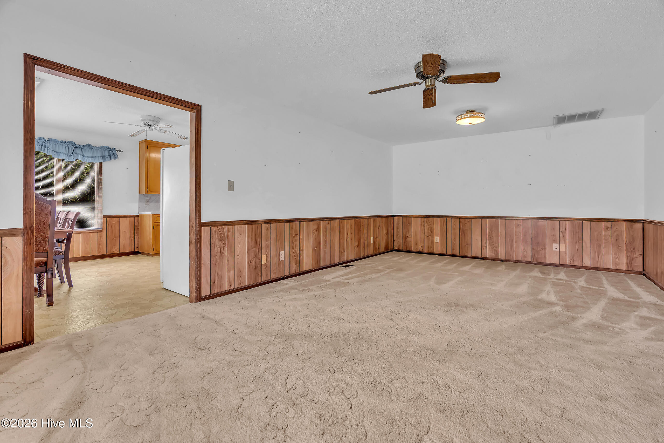 612 Parkertown Road Hubert, NC 28539 - Photo 19 of 57