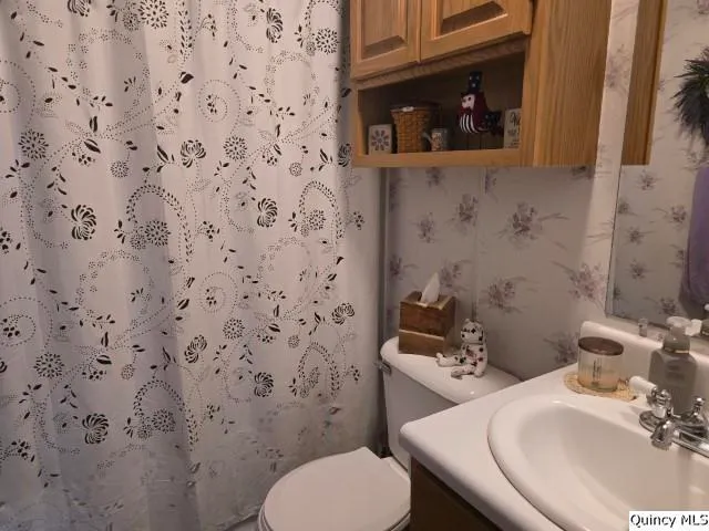 $155,000 | 1930 East Co Road 900, Carthage, IL 62321