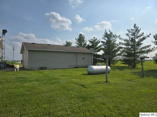 $155,000 | 1930 East Co Road 900, Carthage, IL 62321