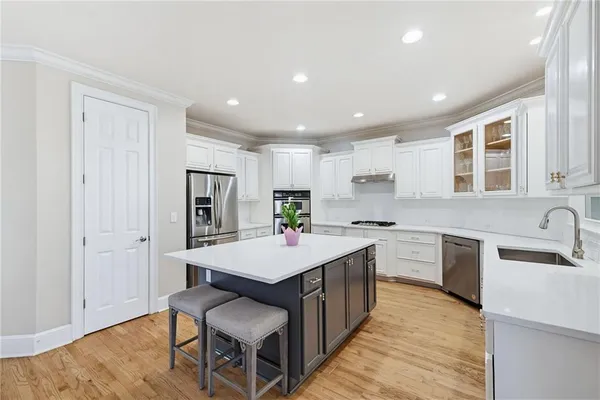 $1,149,900 | 5110 Parkwood Oaks Lane, Smyrna, GA 30126