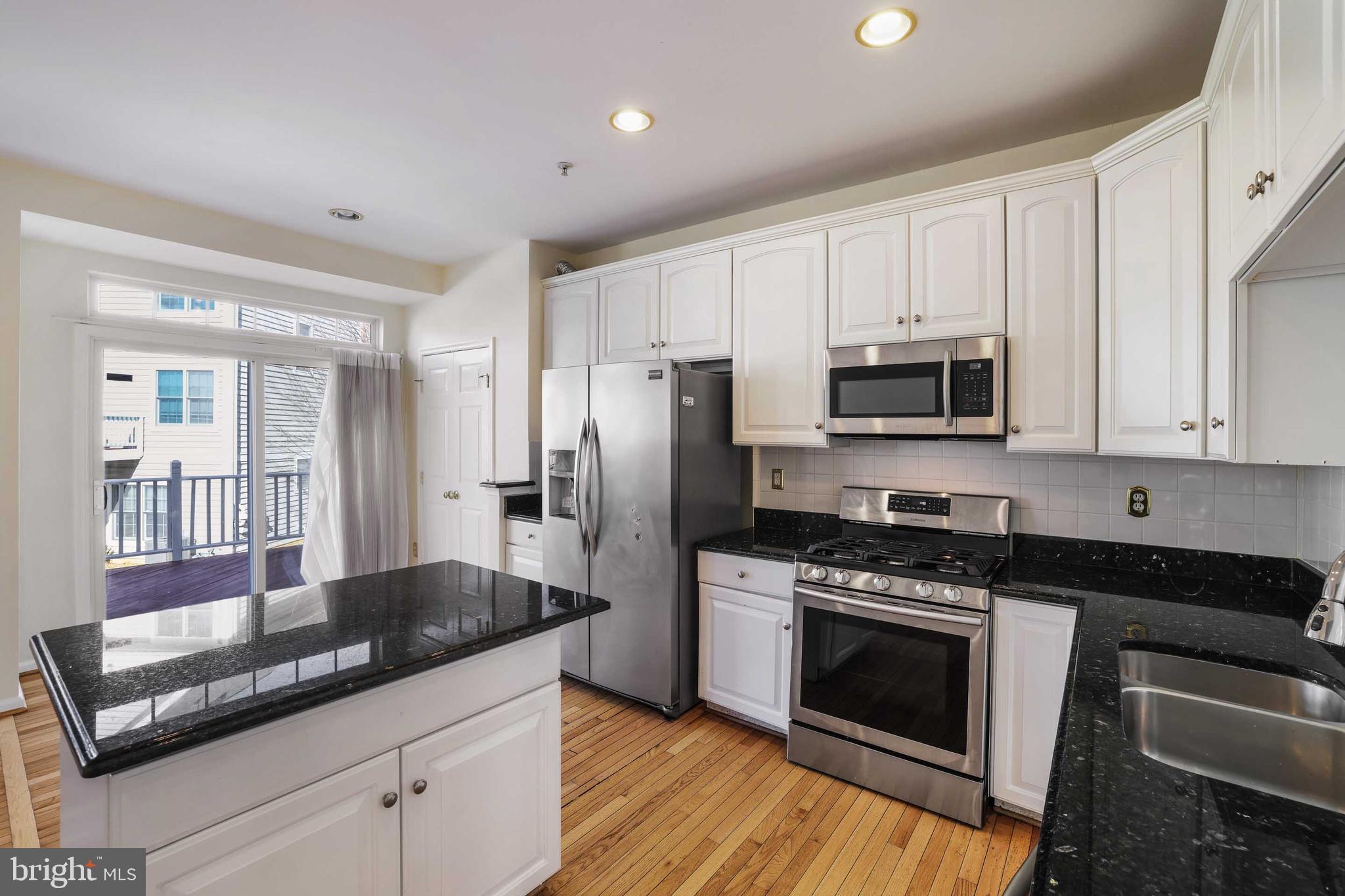 409 Phelps Street Gaithersburg, MD 20878 - Photo 12 of 33