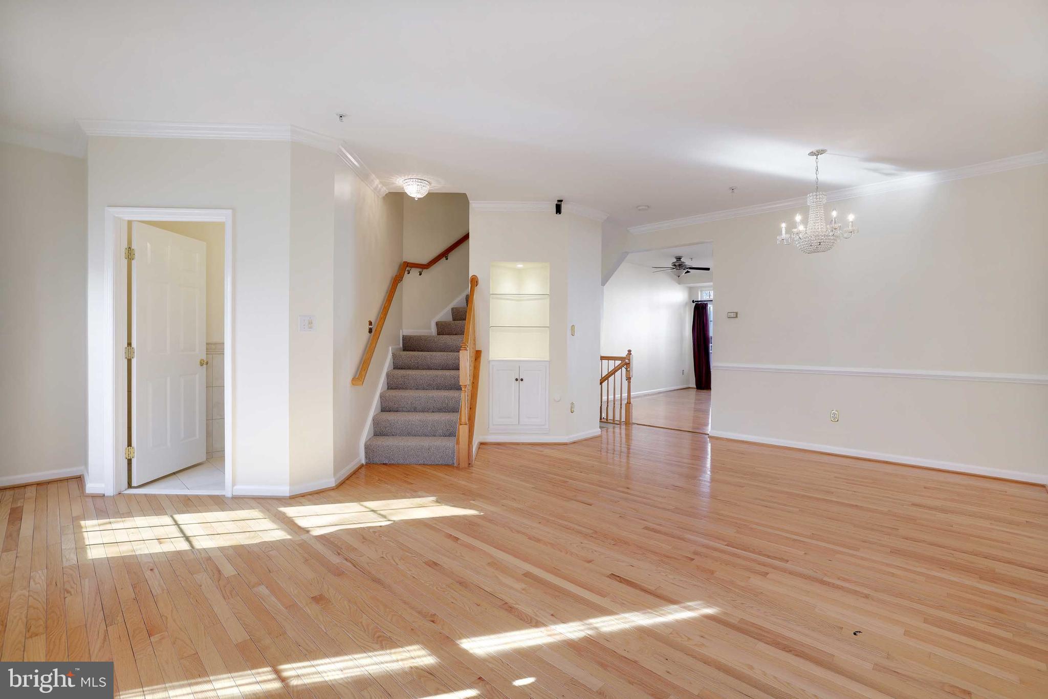 409 Phelps Street Gaithersburg, MD 20878 - Photo 7 of 33