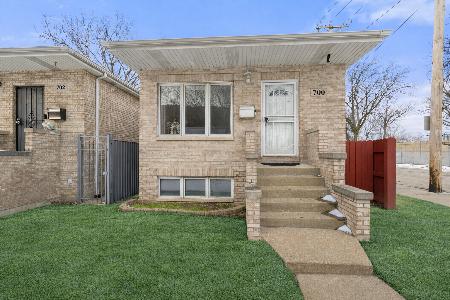 700 West 50th Street Chicago, IL 60609 - Photo 3 of 26