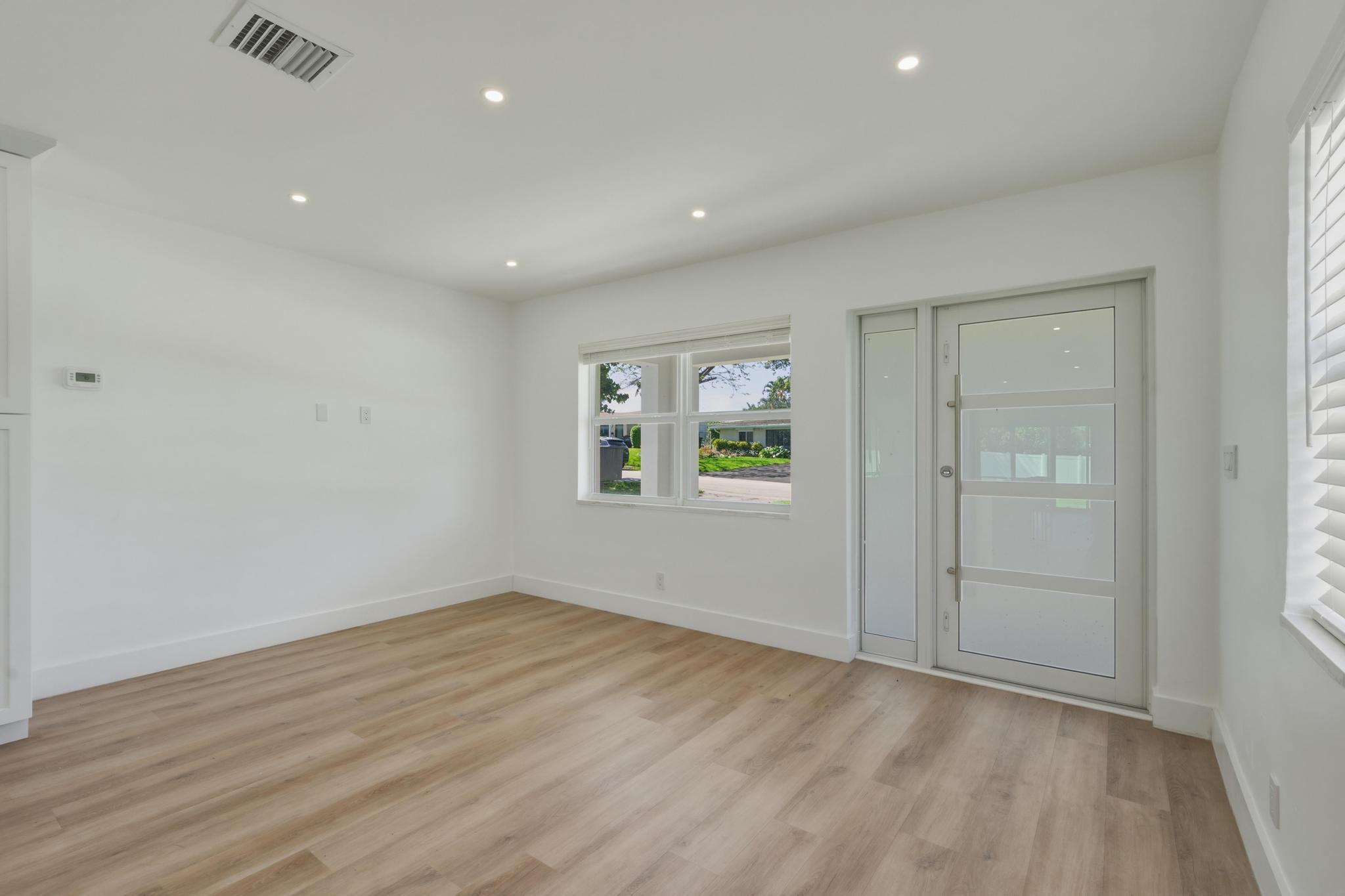 461 Southwest 1st Street, Unit 461 Boca Raton, FL 33432 - Photo 3 of 23 DSC09979