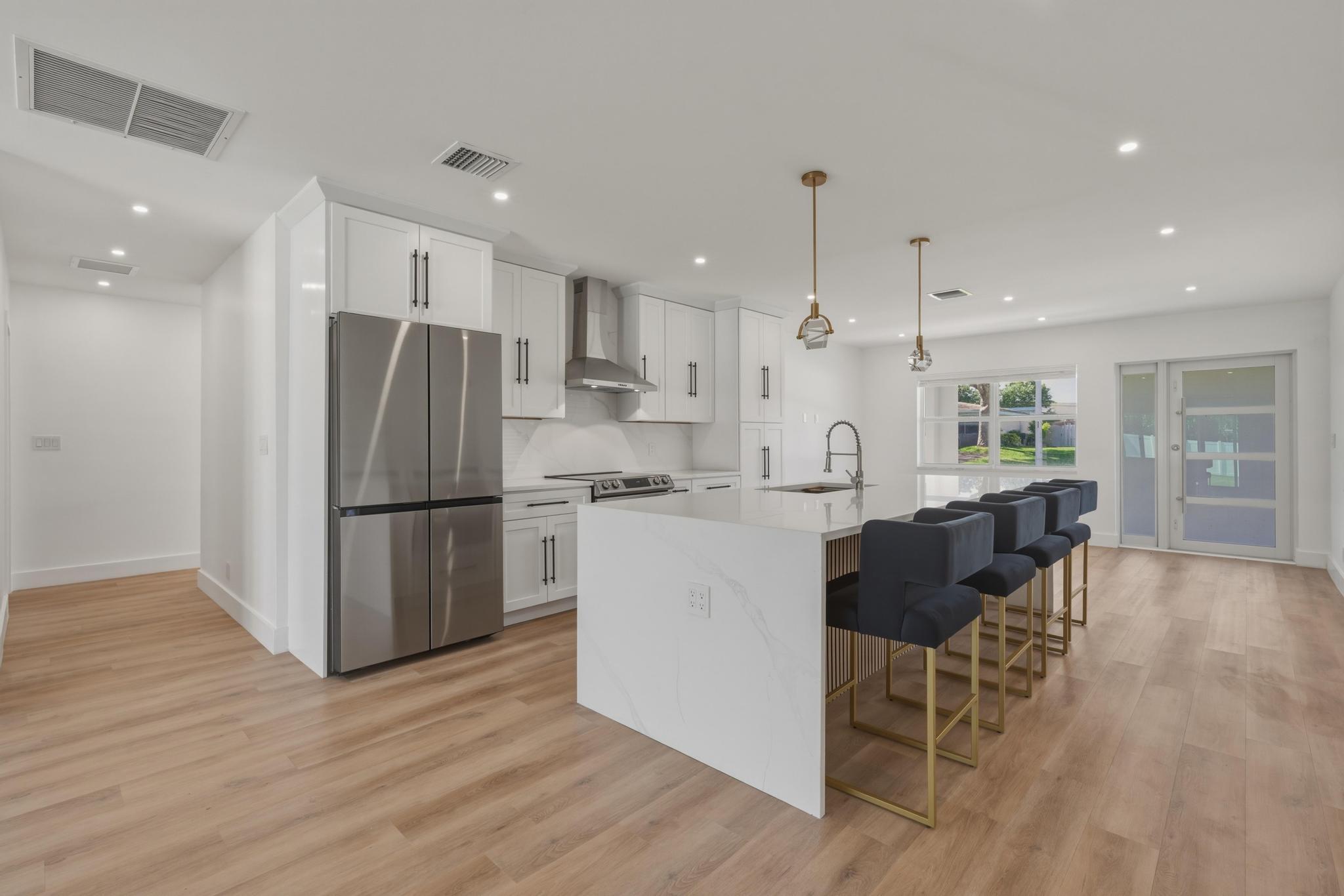 461 Southwest 1st Street, Unit 461 Boca Raton, FL 33432 - Photo 8 of 23 DSC09976