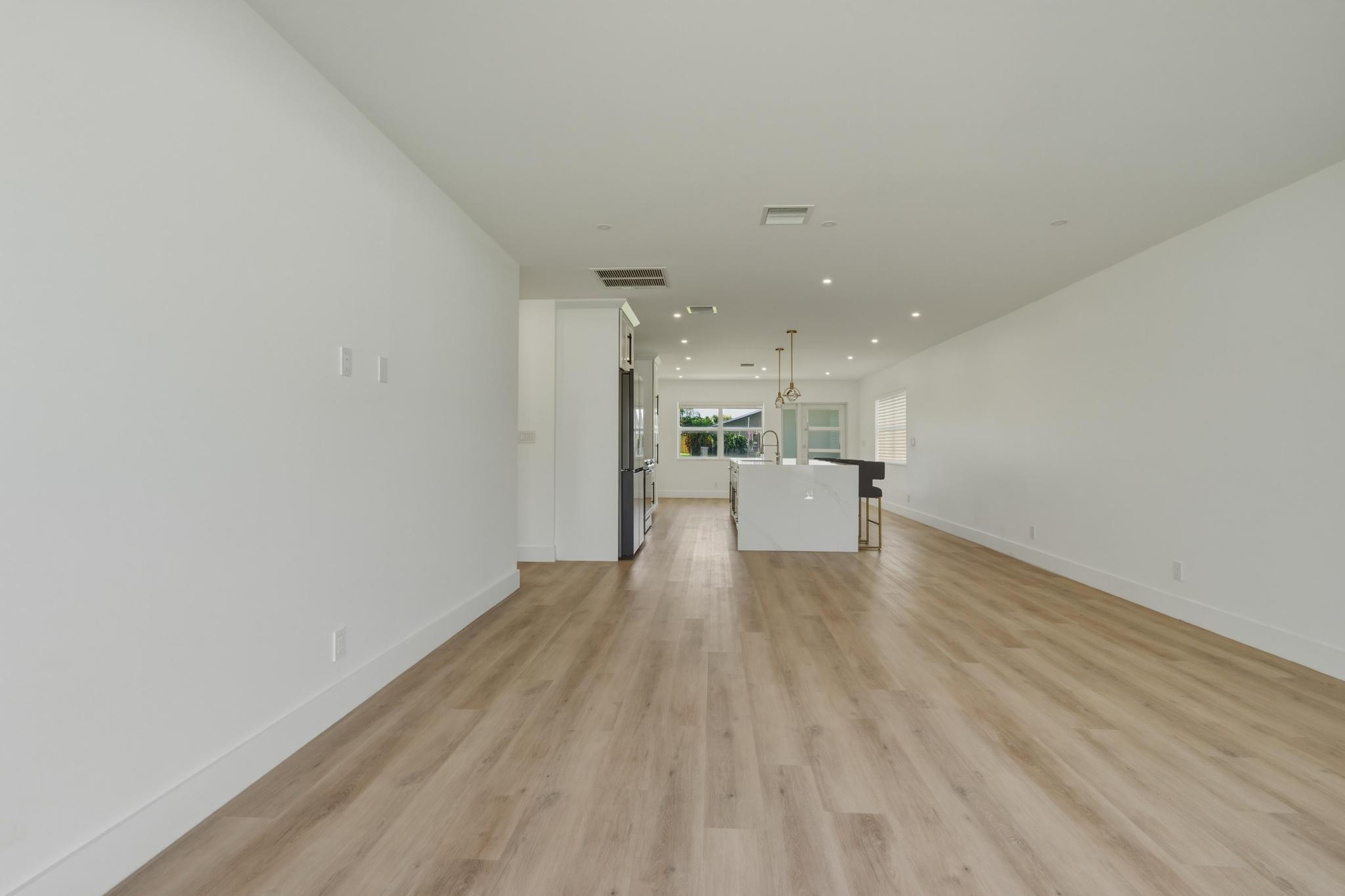 461 Southwest 1st Street, Unit 461 Boca Raton, FL 33432 - Photo 9 of 23 DSC00001